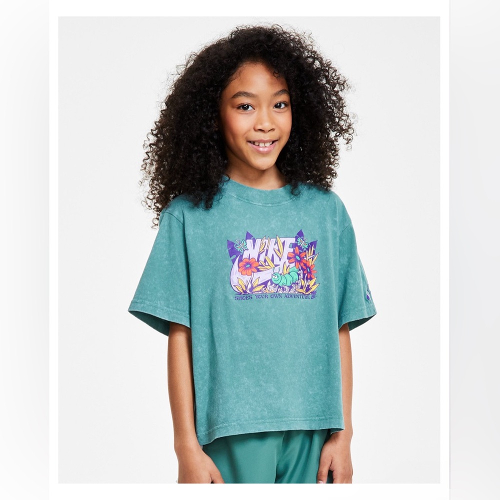 NWT Nike Big Girls Sportswear Graphic-Print Cotton T-Shirt